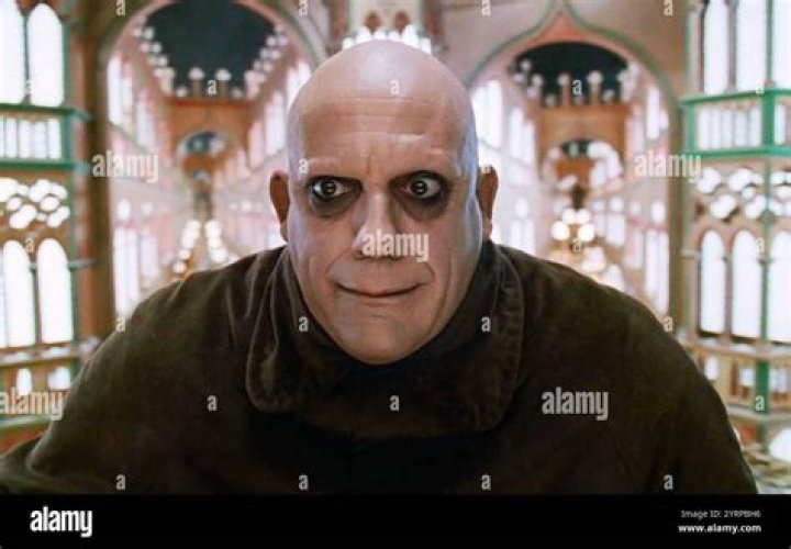 Did uncle fester die?