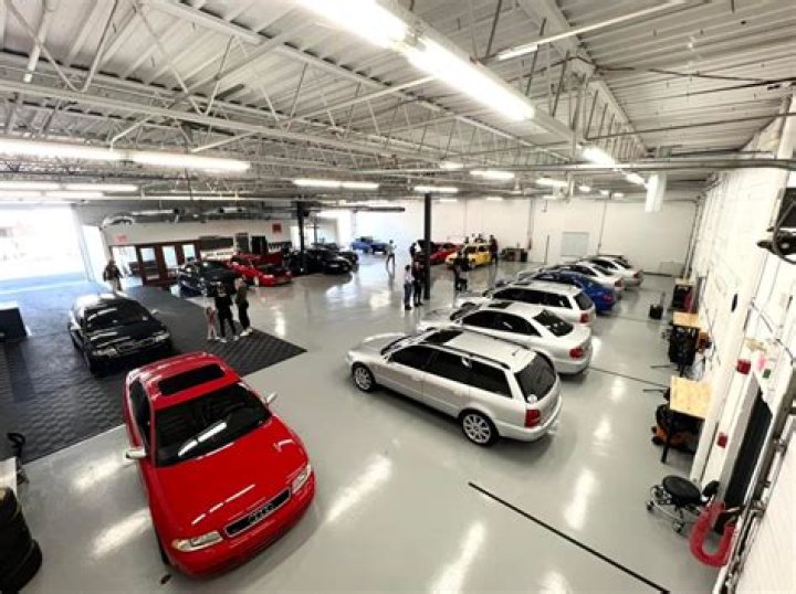 Do dealerships work on modified cars?
