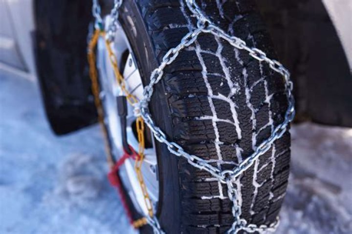 Do i need chains to drive to mountain high?