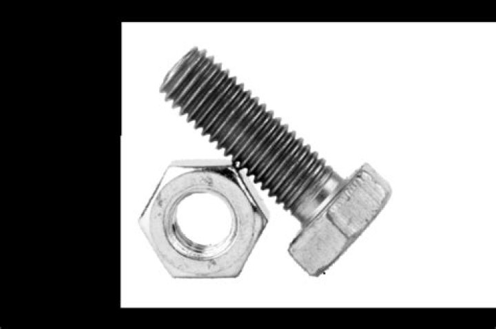 Do zinc plated screws rust?