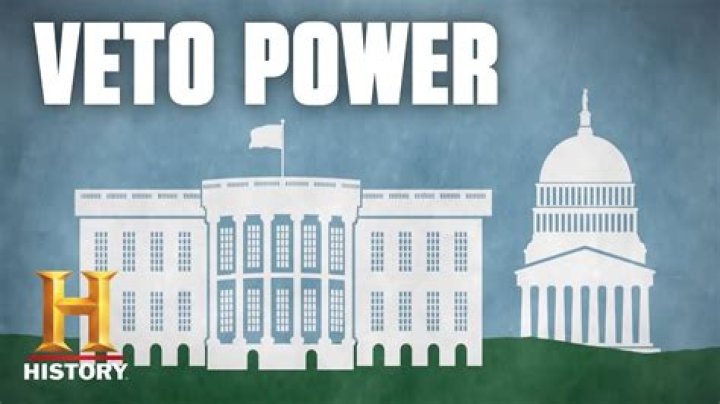 Does the queen have veto power?