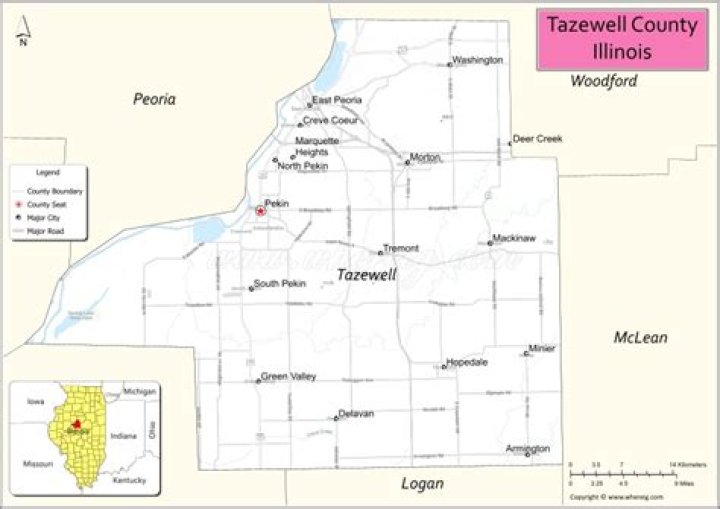 How big is tazewell county?