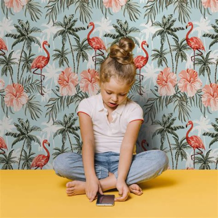 How hard is wallpapering?