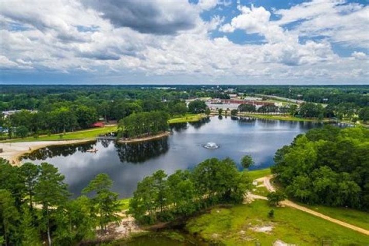 How safe is lumberton nc?