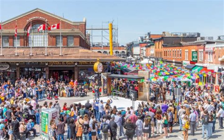 Is byward market open on sunday?