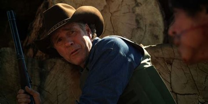 On longmire does henry go to jail?