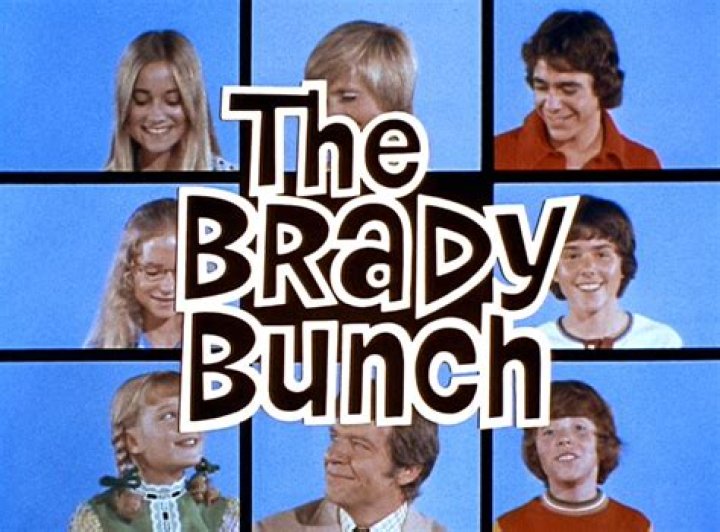 Were the brady bunch parents widowed?