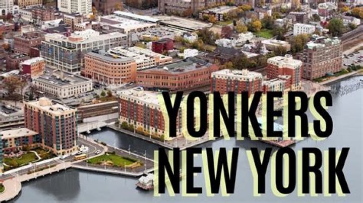 What happened to younkers?