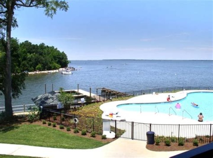 What is santee cooper in south carolina?