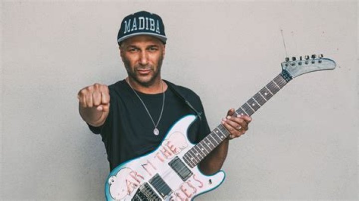 What is tom morello nationality?