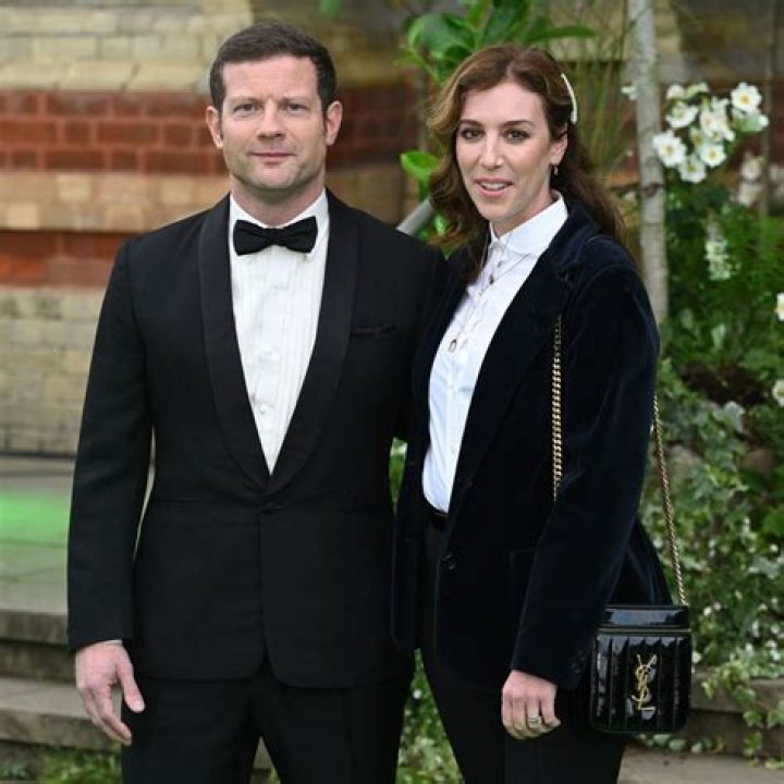 When did dermot o'leary get married?