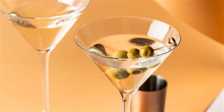 When did vodka martinis became popular?