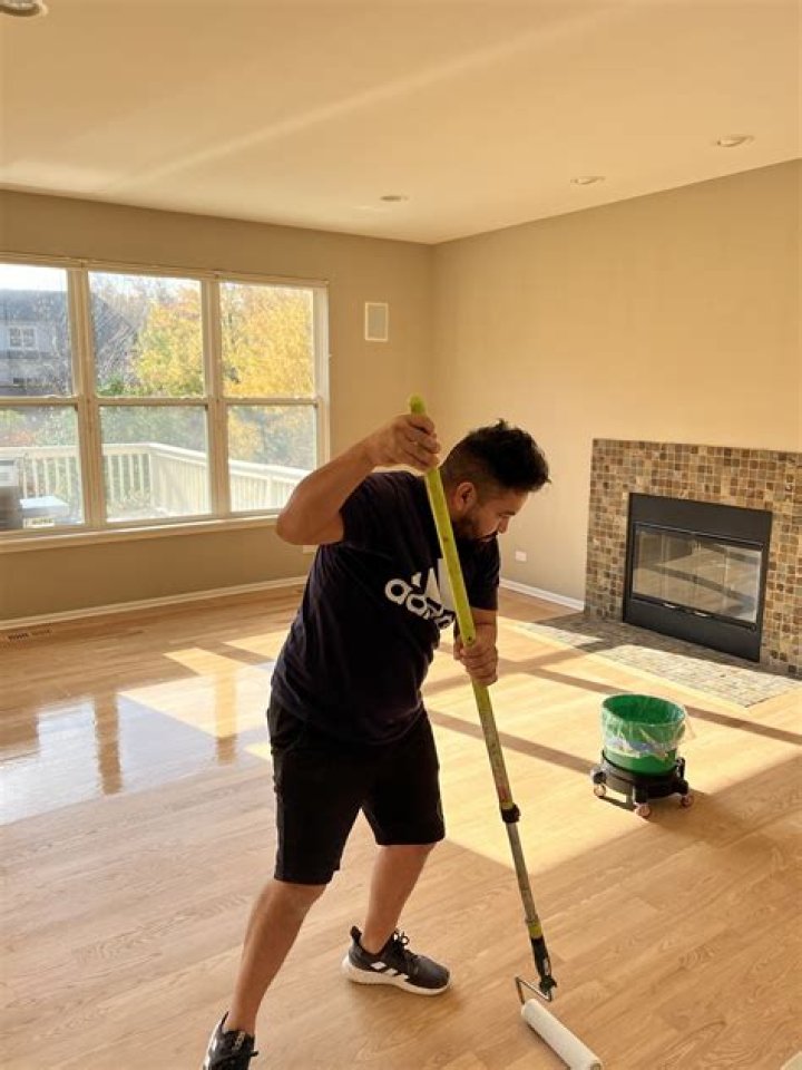 When does polyurethane stop smelling?