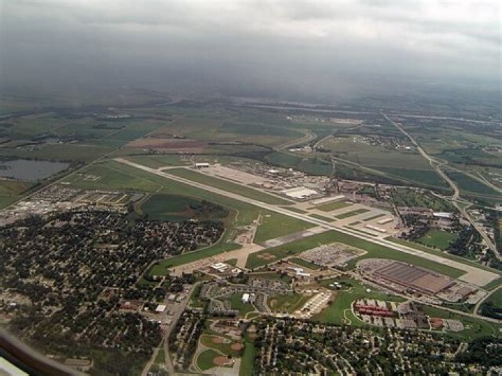 When was offutt afb built?