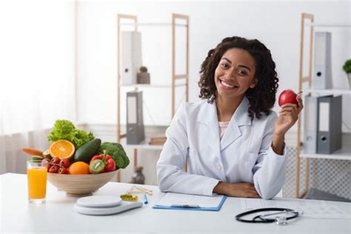 Where can registered dietitian work?