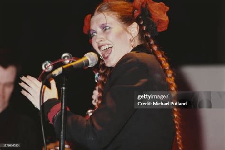 Where is lene lovich now?