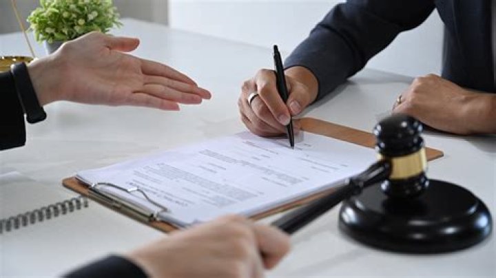 Who conducts presentence investigation?