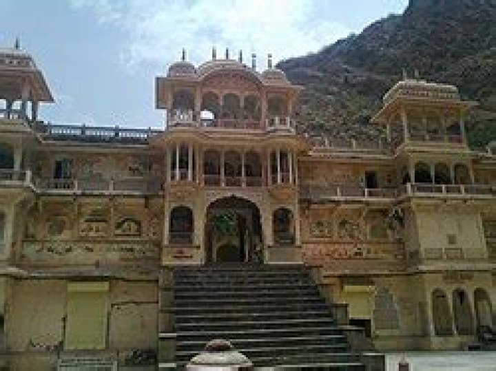 Who is bairagi caste?