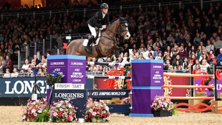 Who is scott brash girlfriend?