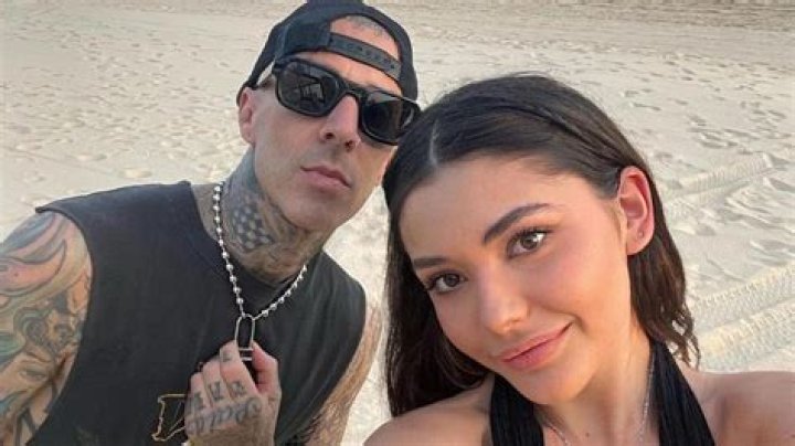 Who is travis barker stepdaughter?