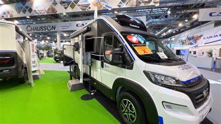 Who makes chausson motorhomes?