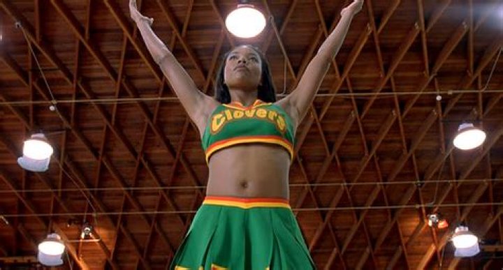 Who played the clovers in bring it on?