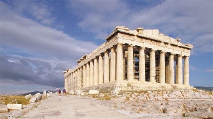Who rebuilt the acropolis?