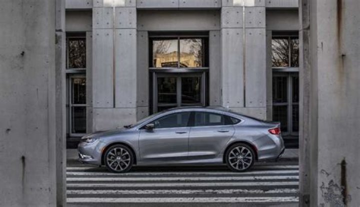 Why chrysler 200 discontinued?
