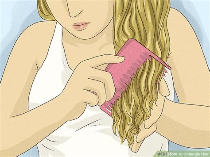 Why does conditioner untangle hair?