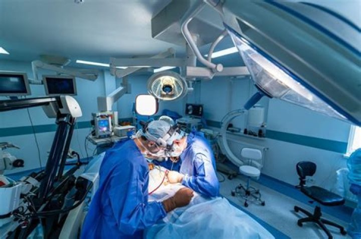 Why is keyhole surgery more expensive?